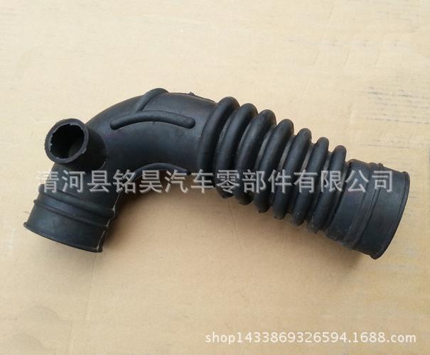 模壓成型管,塑膠件,橡膠件,懸架襯套,濾清器等優質汽車部件,好多產品